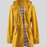 Doemi Abrigo de Lluvia a Medida para un Estilo Sin Esfuerzo