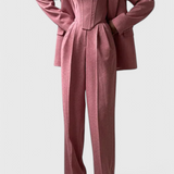 Evena Traje de Pantalón para una Elegancia Confiada