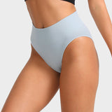 Braguitas ligeras sin costuras para levantar los glúteos