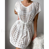 Salida de playa vestido con escote en V, cordón ajustable y abertura